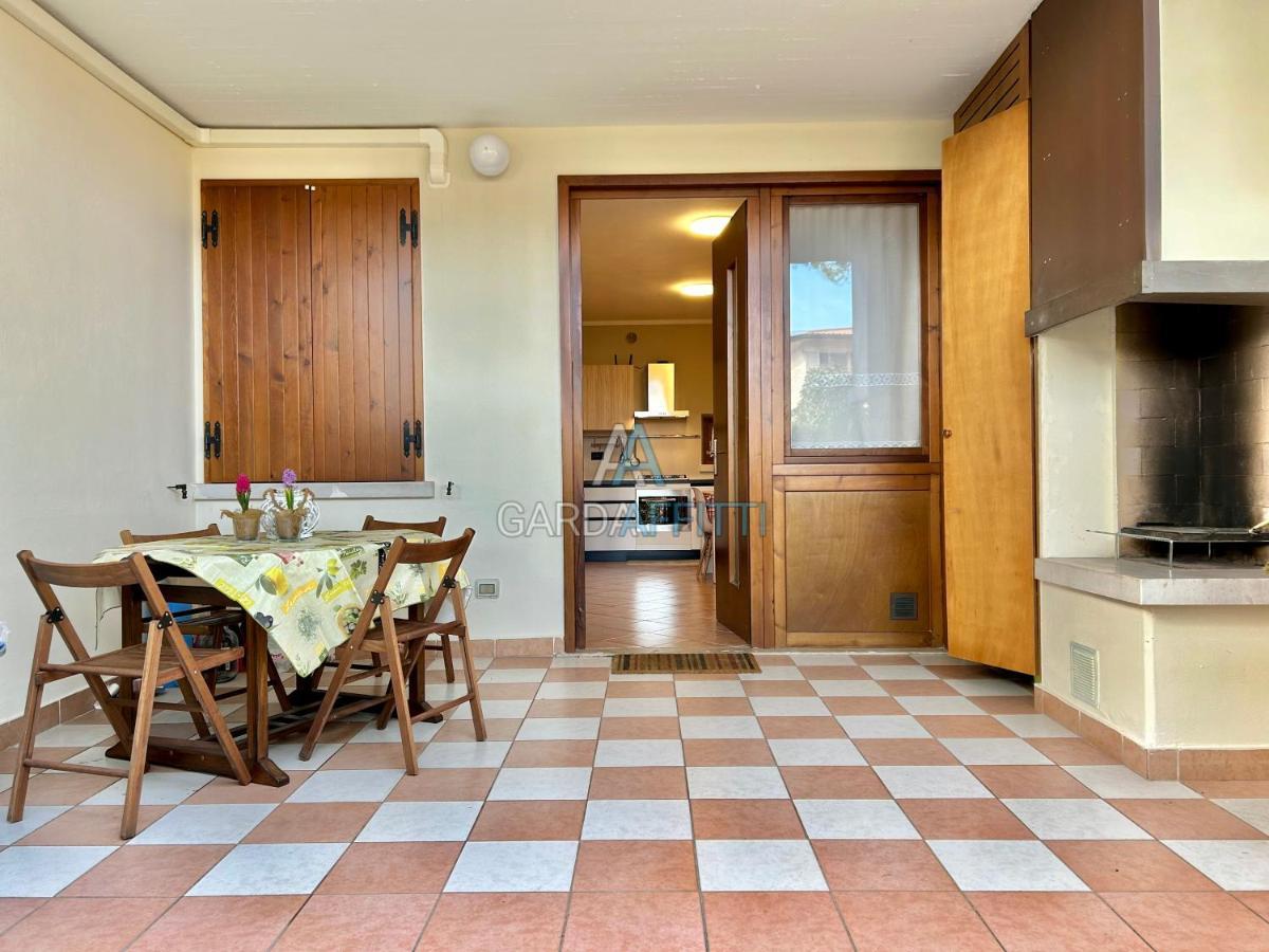 Perla Apartment - 3 Piscine E Un Bar - Desenzano Дезенцано-дель-Гарда Екстер'єр фото